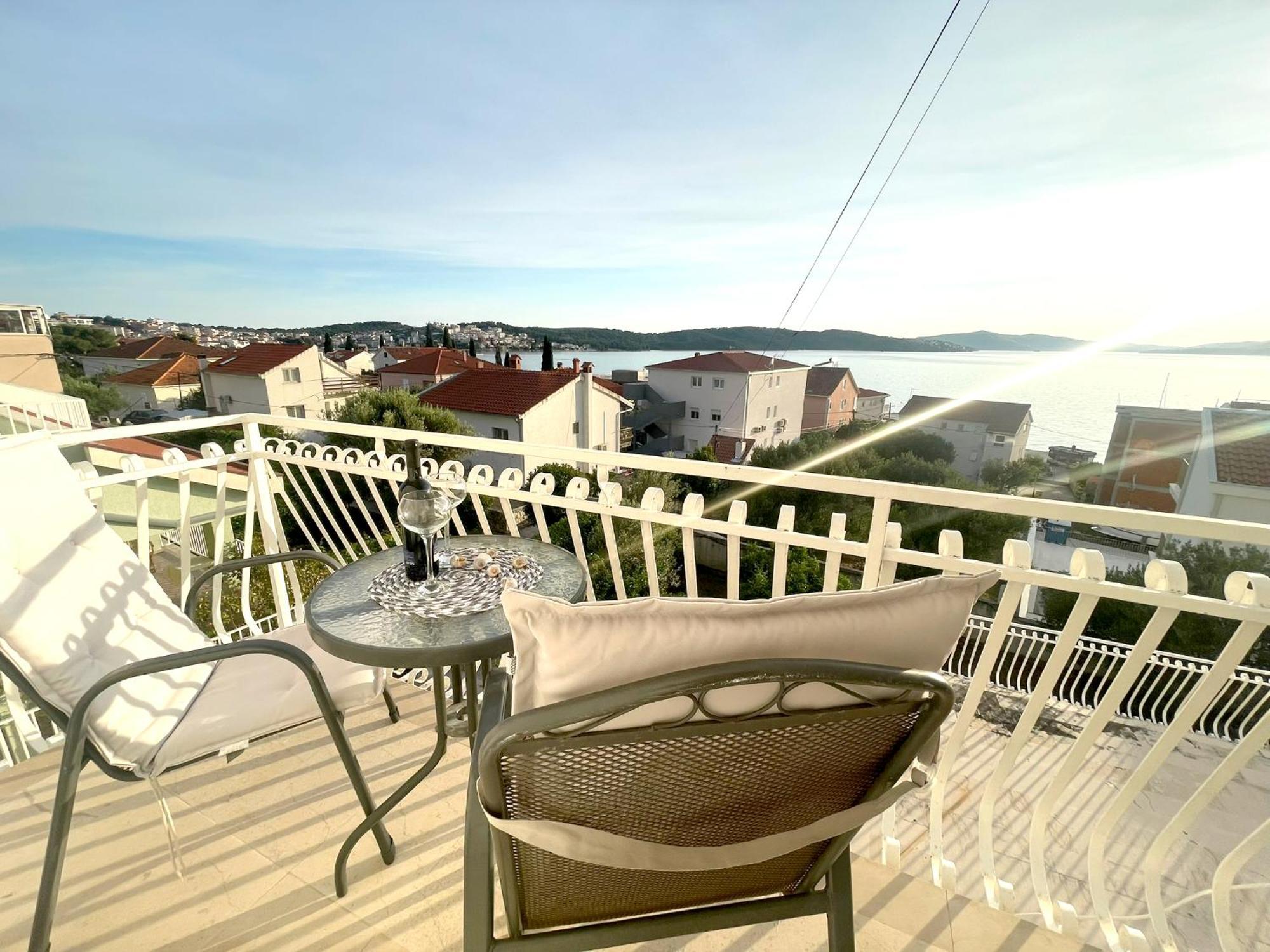Roma Trogir Daire Dış mekan fotoğraf