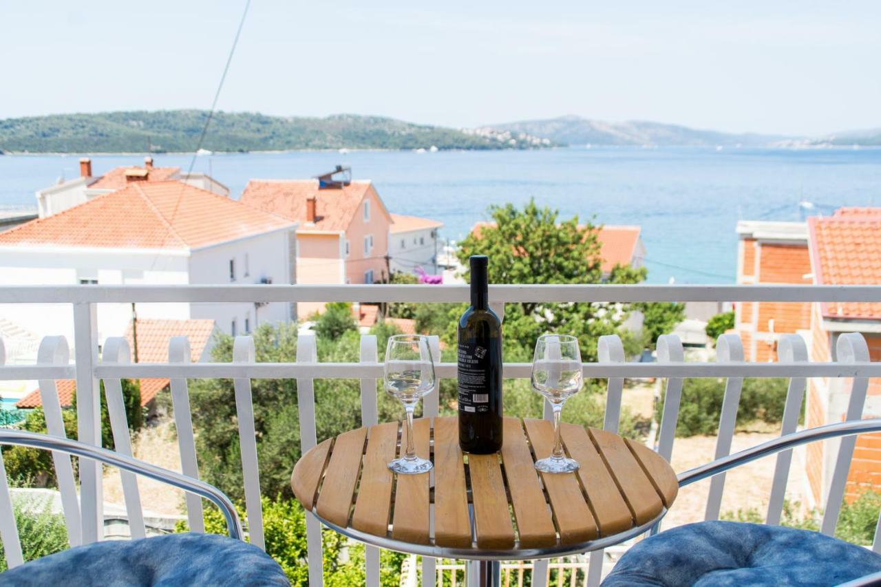 Roma Trogir Daire Dış mekan fotoğraf